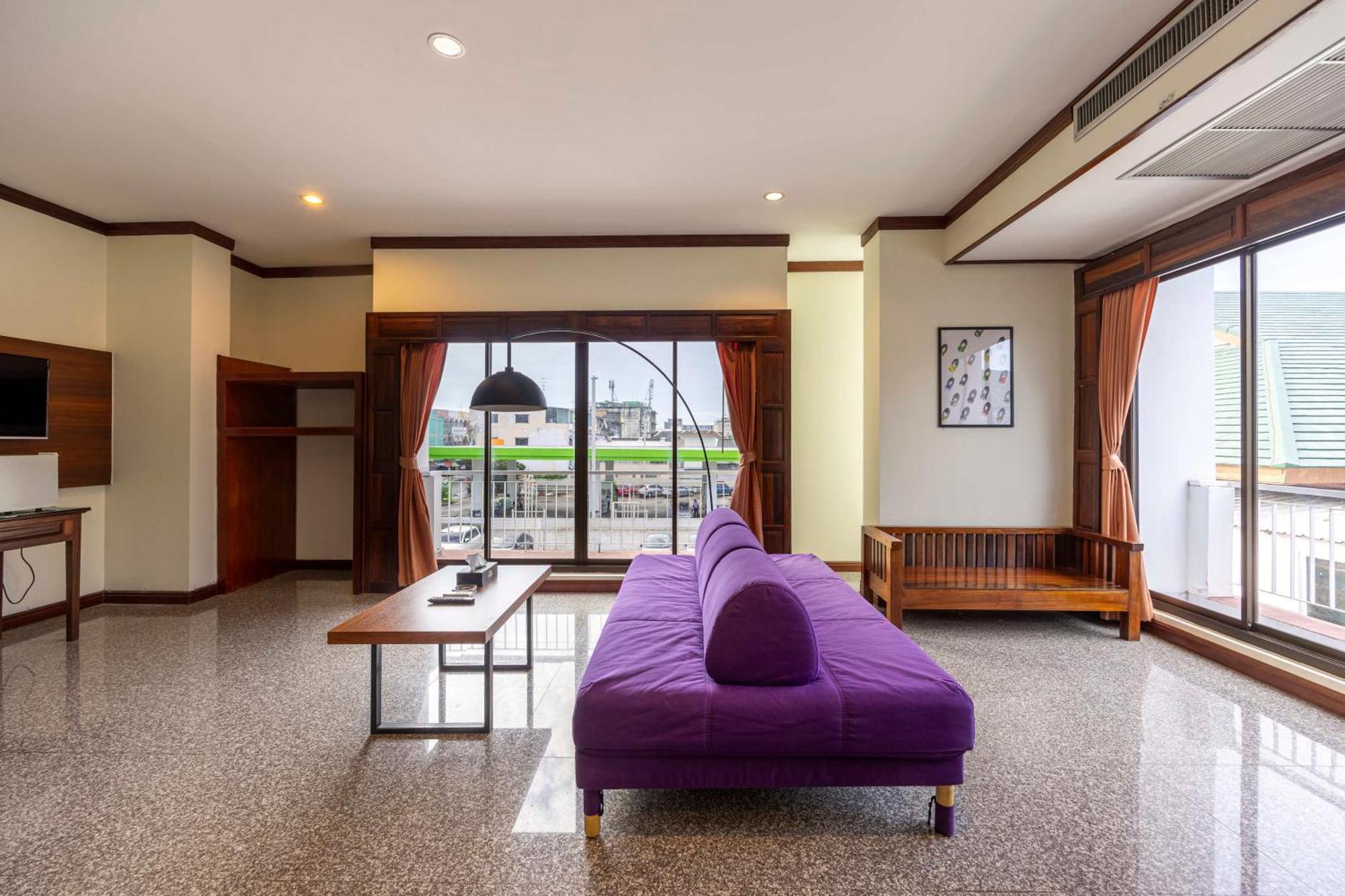 The President Hotel At Chokchai 4 Bangkok Kültér fotó