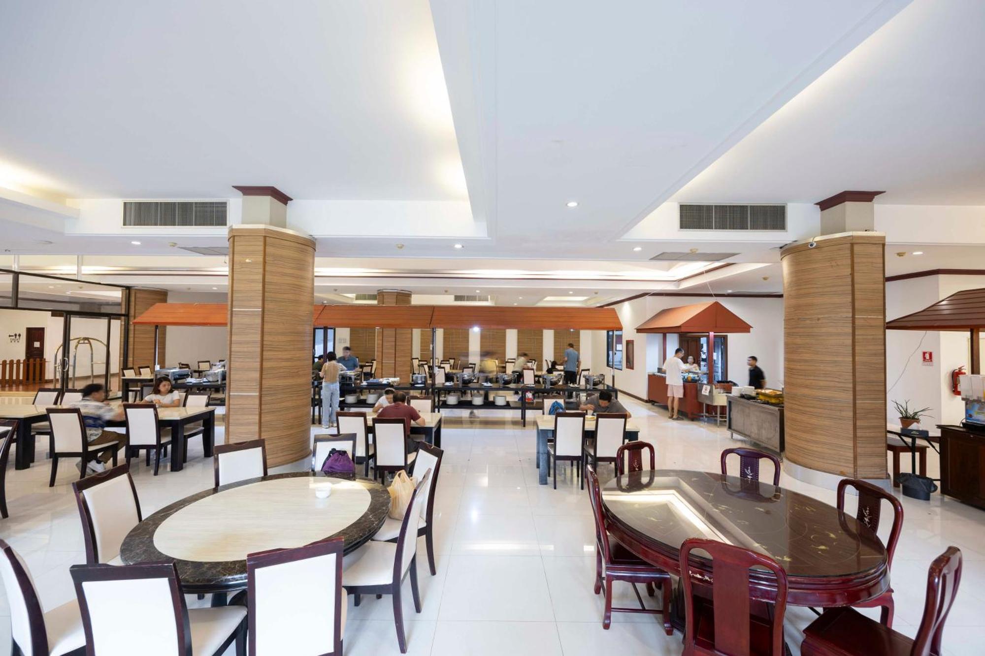 The President Hotel At Chokchai 4 Bangkok Kültér fotó